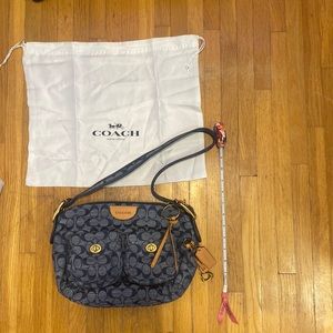 As is gorgeous never worn coach bag